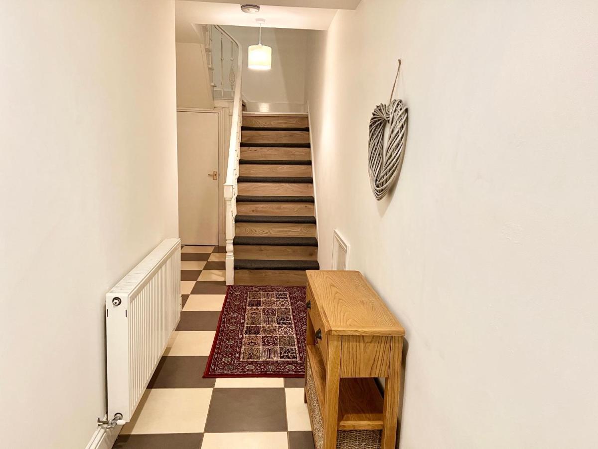 Waterloo Townhouse อินเวอร์เนส ภายนอก รูปภาพ