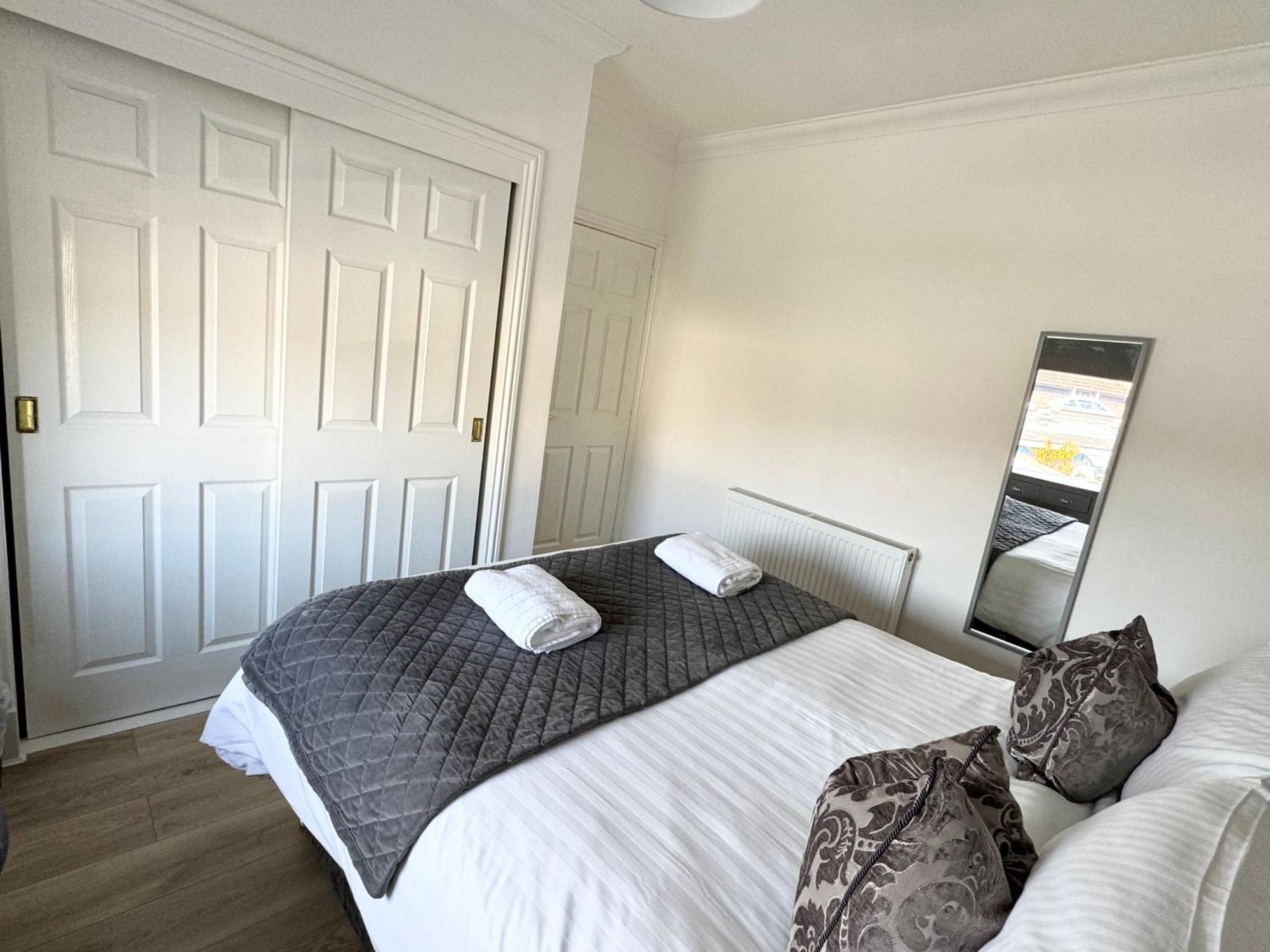 Waterloo Townhouse อินเวอร์เนส ภายนอก รูปภาพ