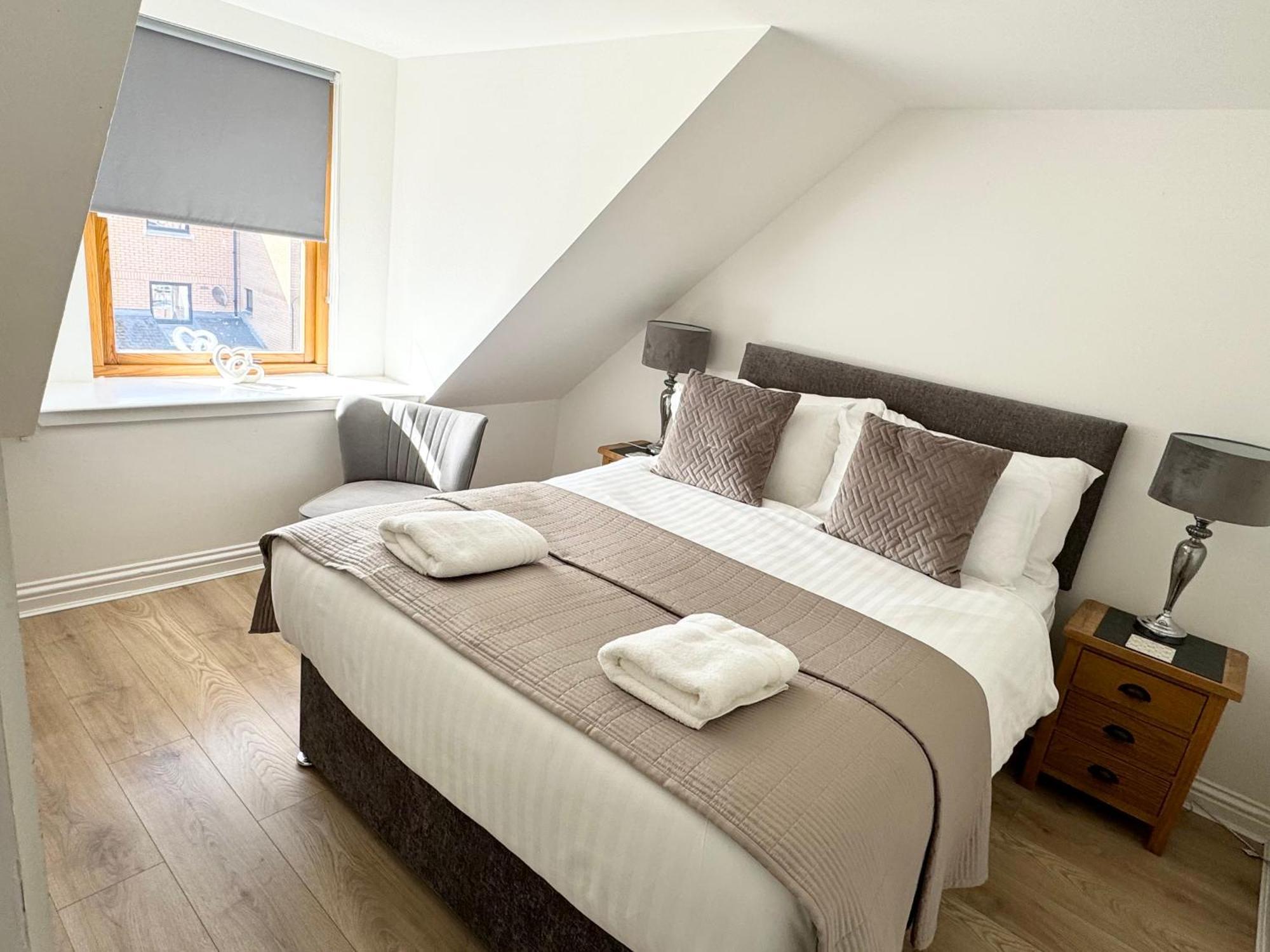 Waterloo Townhouse อินเวอร์เนส ภายนอก รูปภาพ
